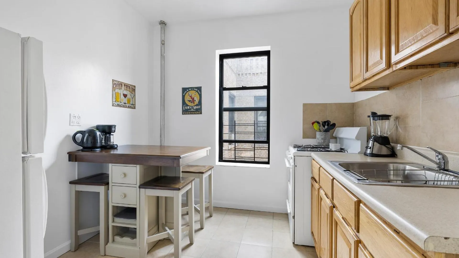 Live In Upper Manhattan On Budget New York Apartment